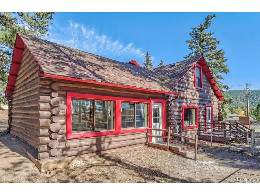 312 N West St, Woodland Park, CO 80863 - #2
