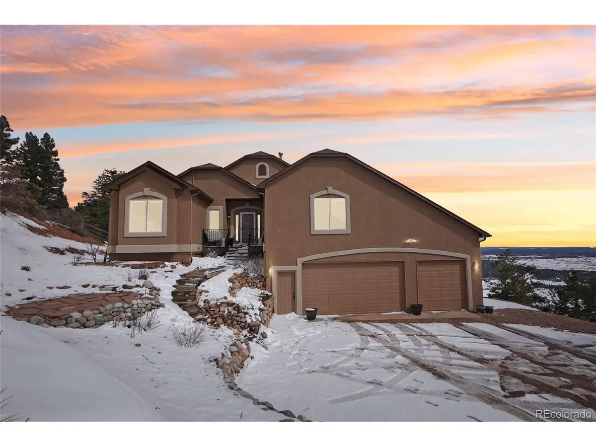 13084 Deer Ridge Way, Larkspur, CO 80118 - Image #1