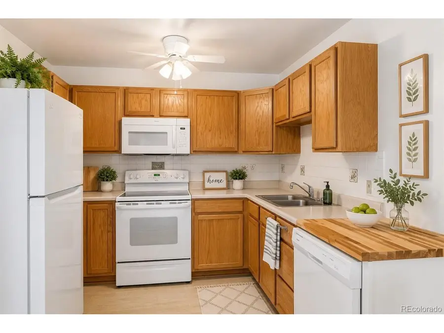 9335 E Center Ave #2B, Denver, CO 80247 - #2