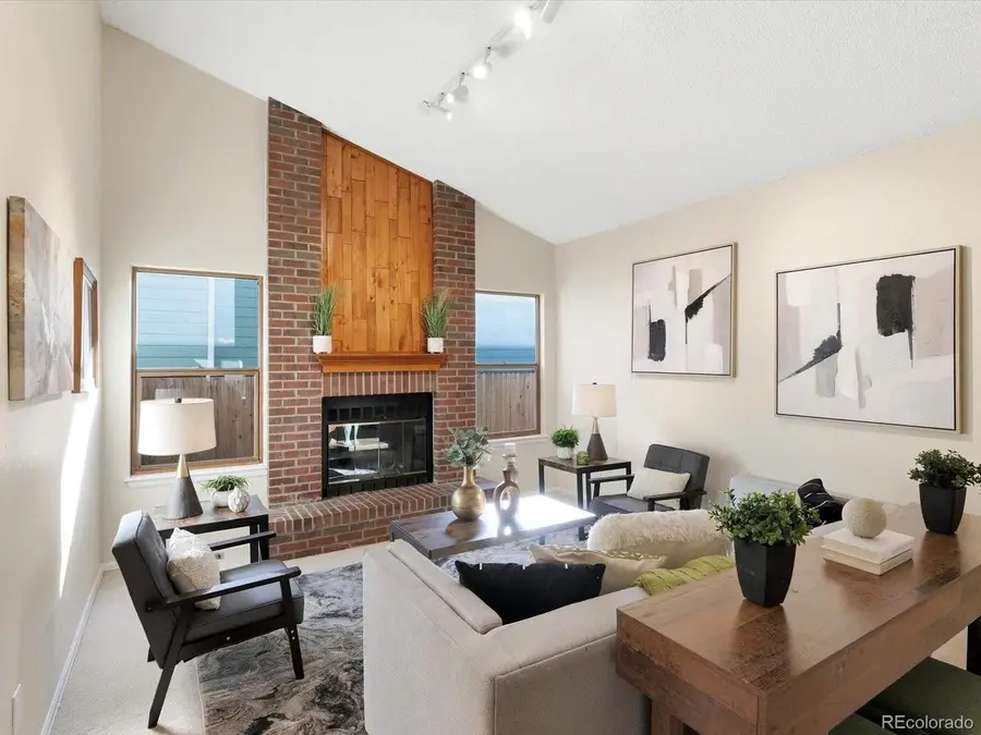 1660 Emerald St, Broomfield, CO 80020 - #2