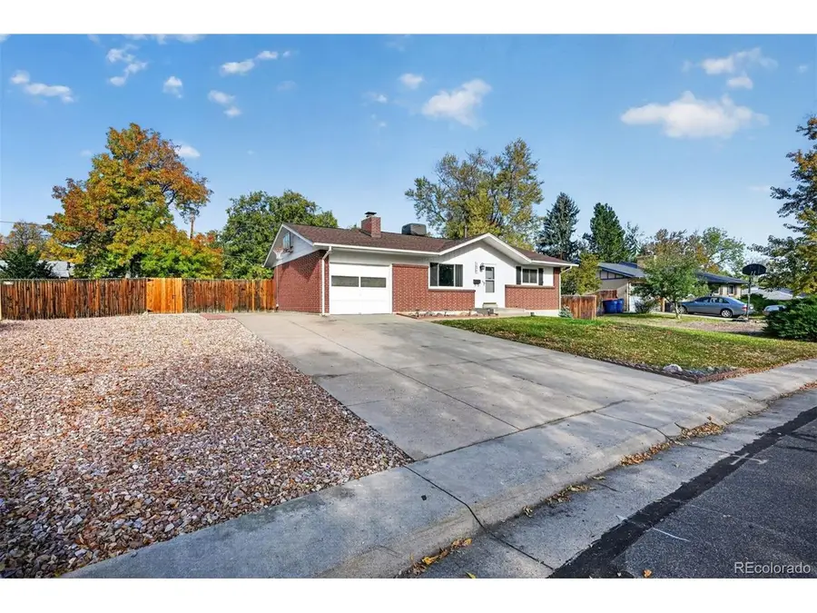 1679 S Van Gordon Ct, Lakewood, CO 80228 - #2