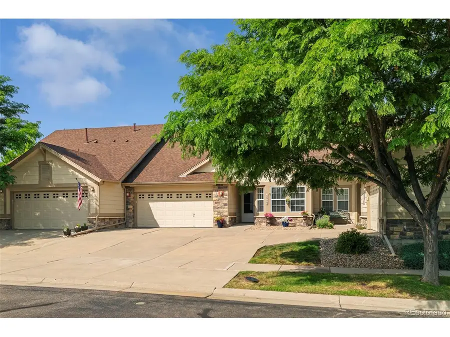 8009 S Algonquian Ct, Aurora, CO 80016 - Image #2