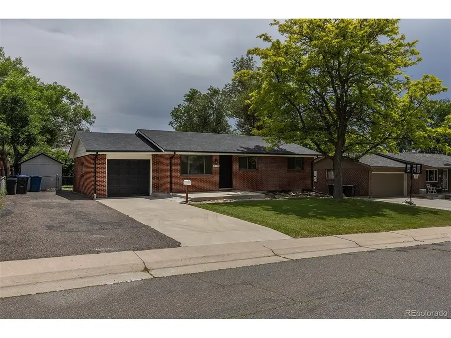 6176 Ammons St, Arvada, CO 80004 - Image #2
