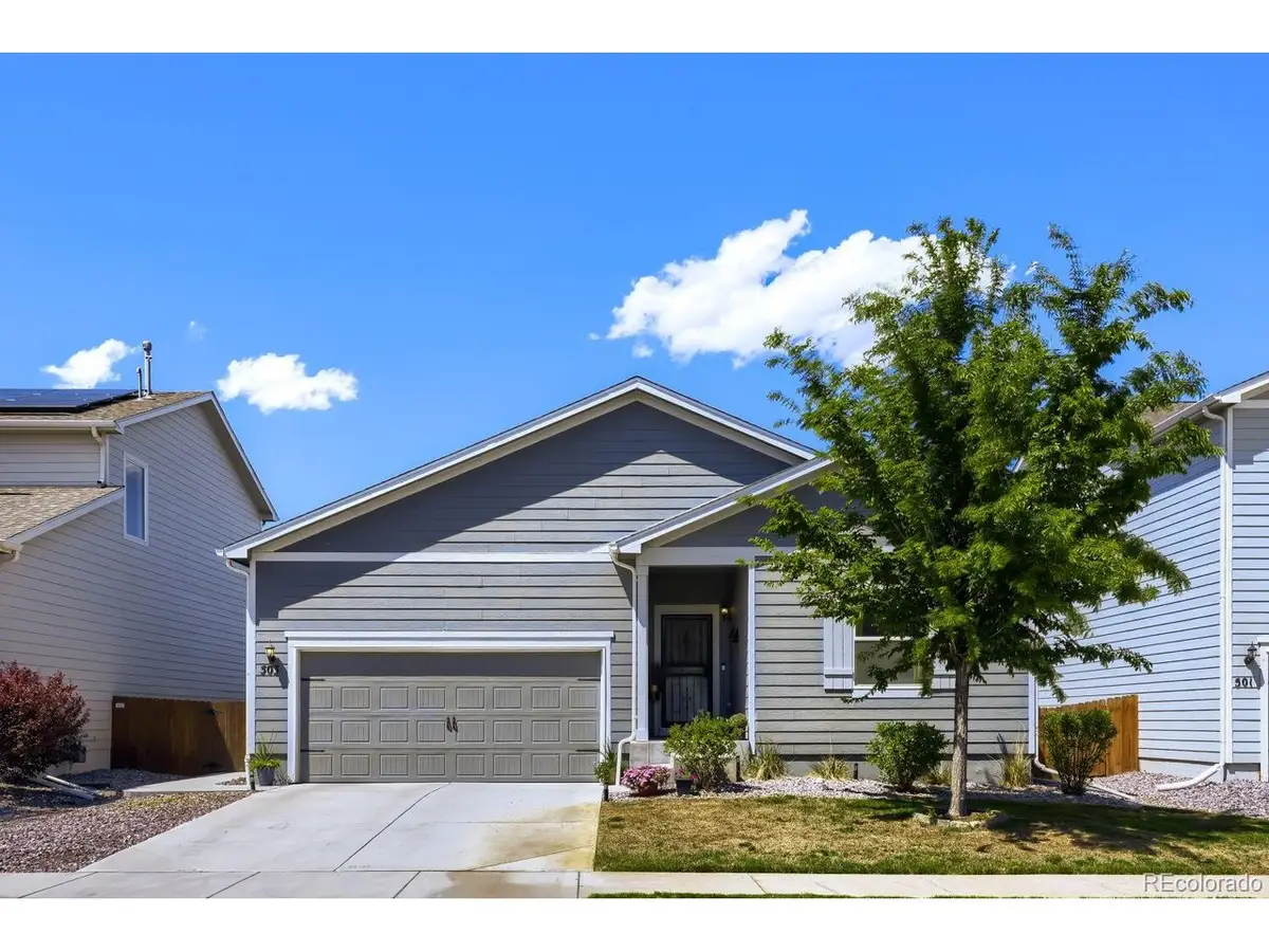 503 Evans Ave, Keenesburg, CO 80643 - #1