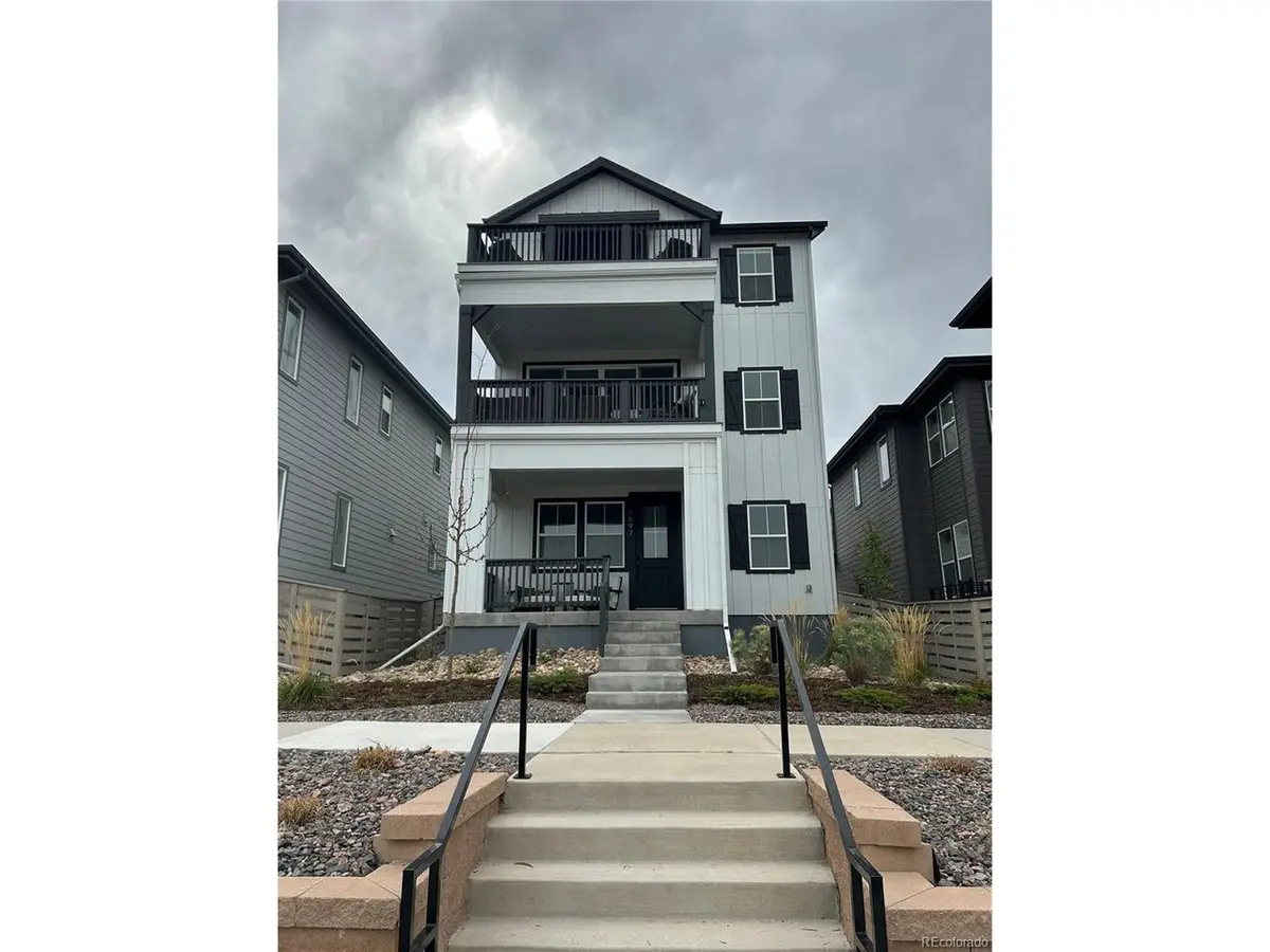 8697 Middle Fork St, Littleton, CO 80125 - #1