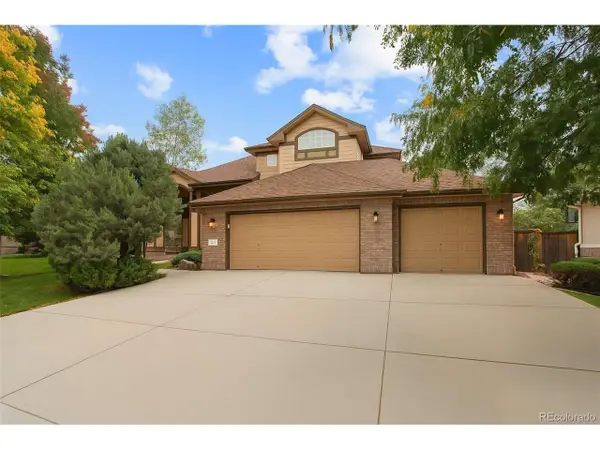 3020 S Newcombe Way, Lakewood, CO 80227