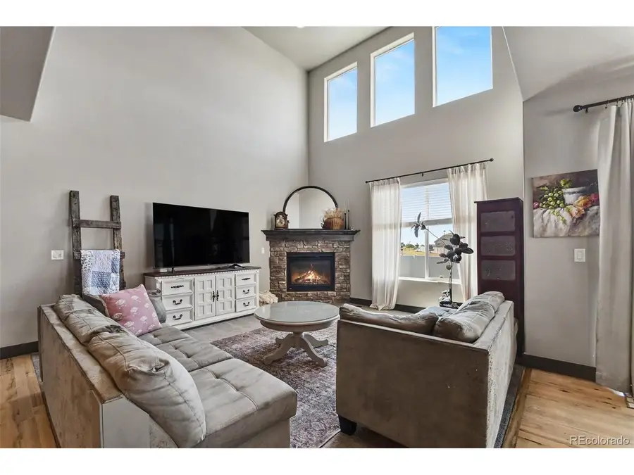 1833 Castle Hill Dr, Windsor, CO 80550 - #3