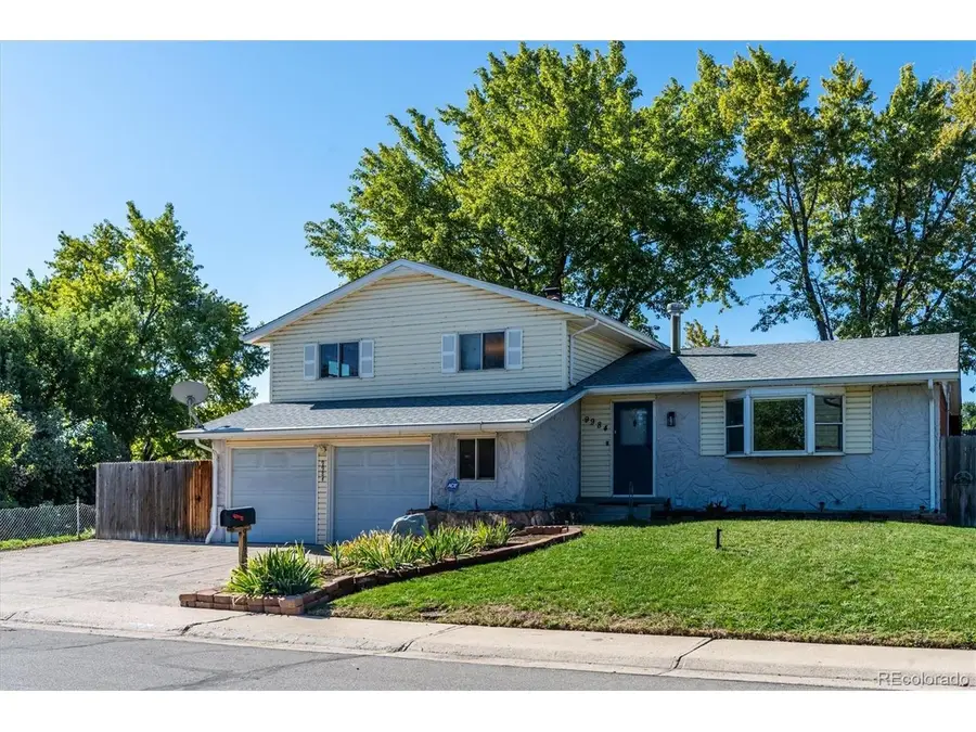 9984 W Maryland Dr, Lakewood, CO 80232 - #2