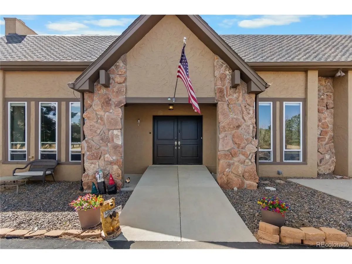 11066 Tomichi Dr, Franktown, CO 80116 - #1