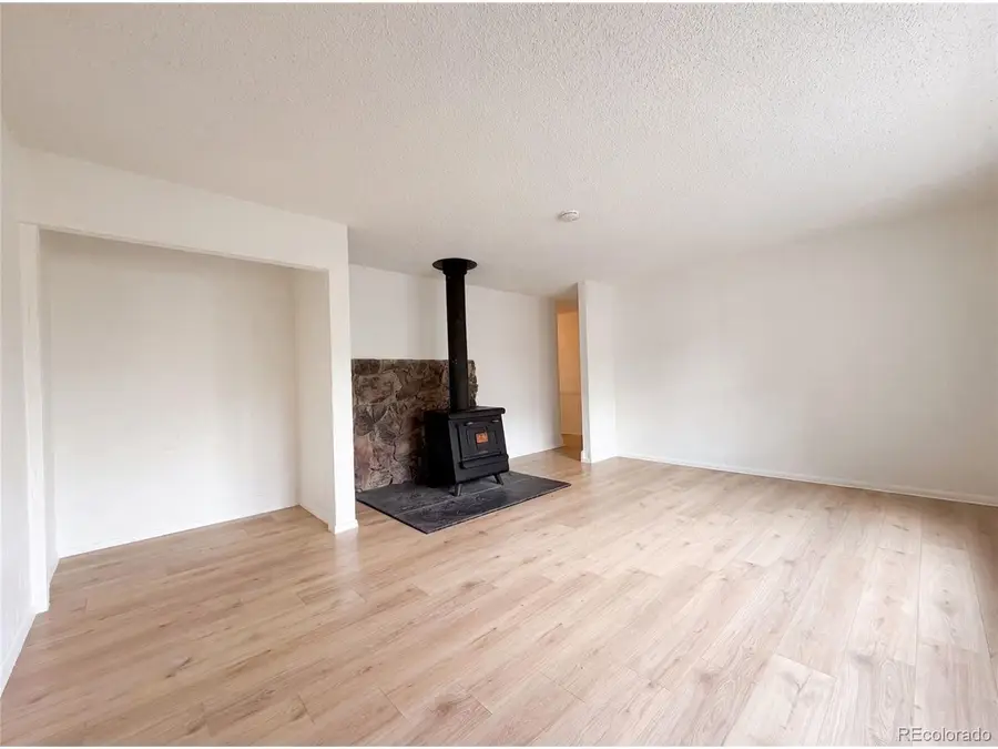 1307 Redwood Dr, Loveland, CO 80538 - #3