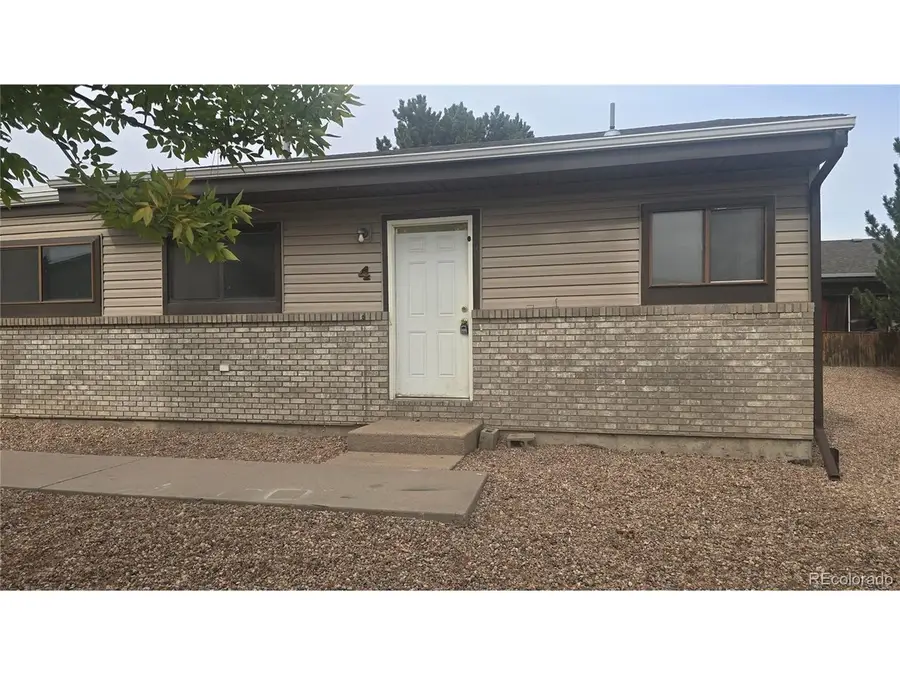 1600 42nd St #4, Evans, CO 80620 - #3