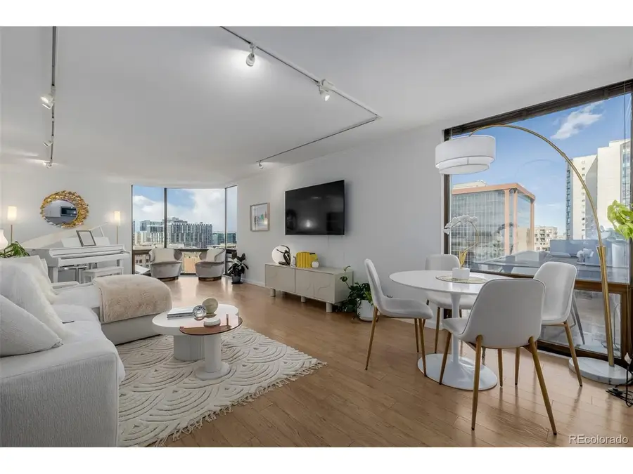 1625 Larimer St #1207, Denver, CO 80202 - #2