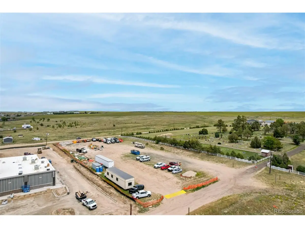 805 Cedar St, Deer Trail, CO 80105 - #1