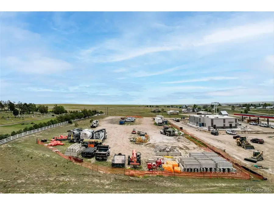 805 Cedar St, Deer Trail, CO 80105 - #3