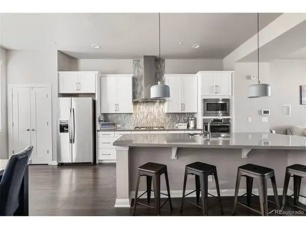 6972 W Alaska Dr, Denver, CO 80226