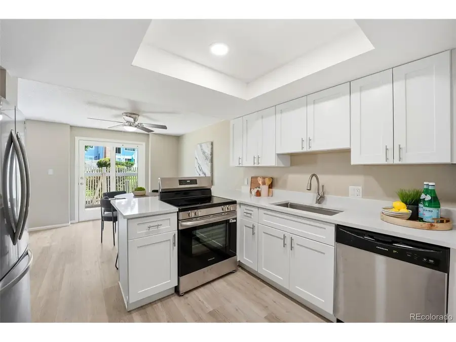 3085 S Macon Cir, Aurora, CO 80014 - #2