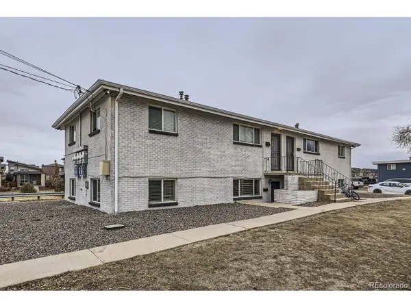 2545 Kenton St, Aurora, CO 80010