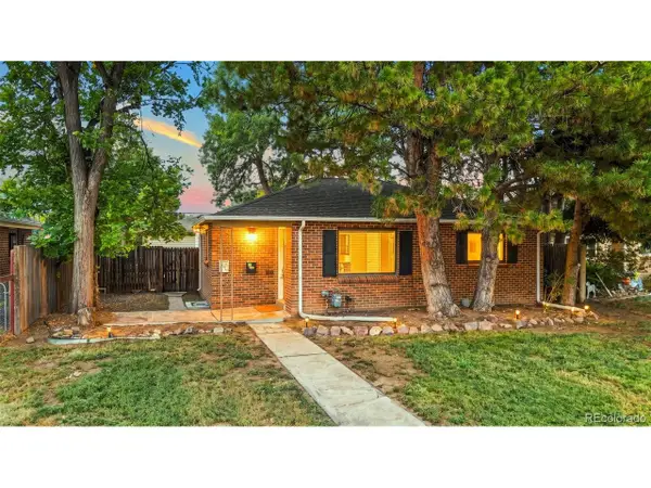 3395 N Oneida St, Denver, CO 80207