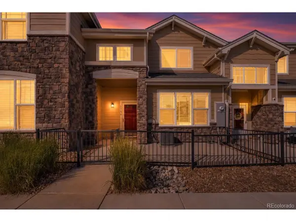 1756 S Buchanan Cir, Aurora, CO 80018