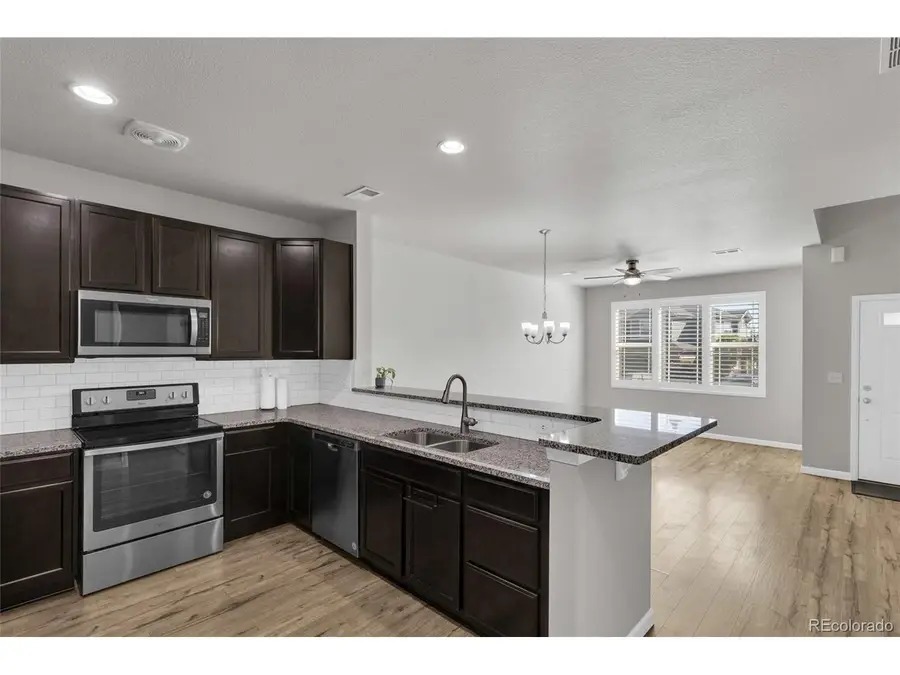 1756 S Buchanan Cir, Aurora, CO 80018 - #3