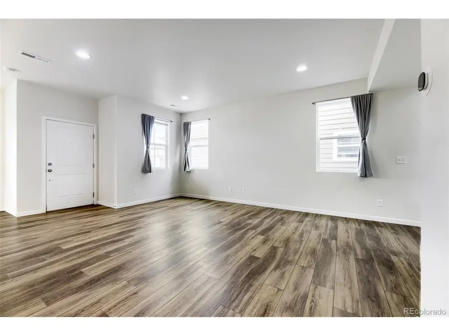 28435 E 8th Ave, Watkins, CO 80137 - #3