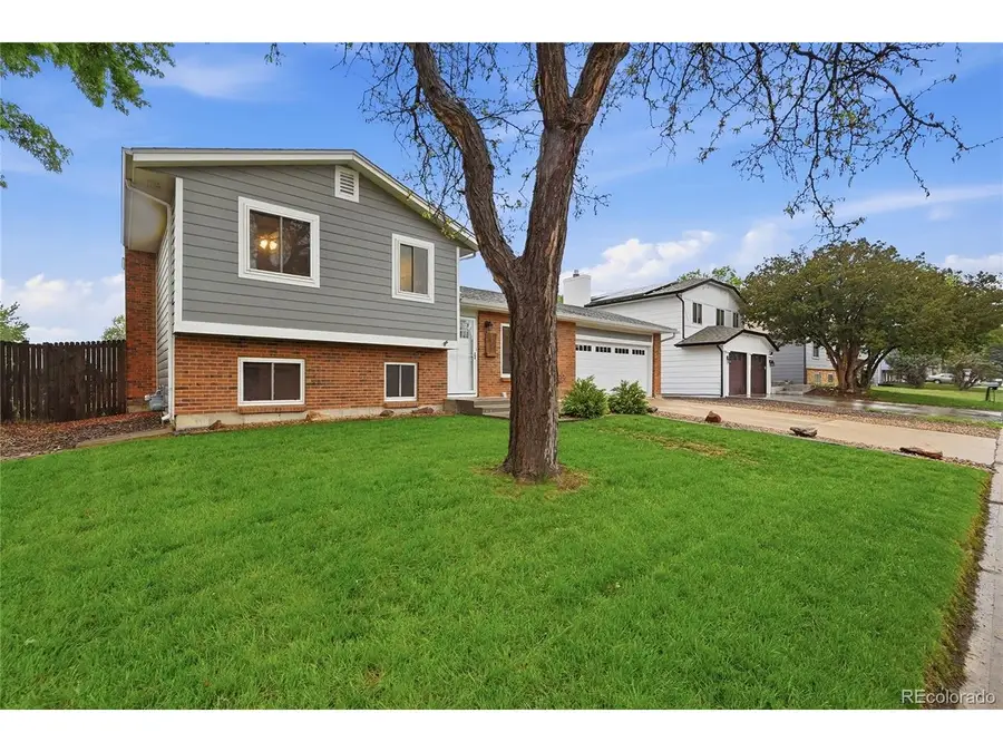 8682 W Stanford Ave, Littleton, CO 80123 - #2