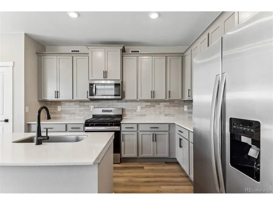 9444 Yampa St, Commerce City, CO 80022 - #3