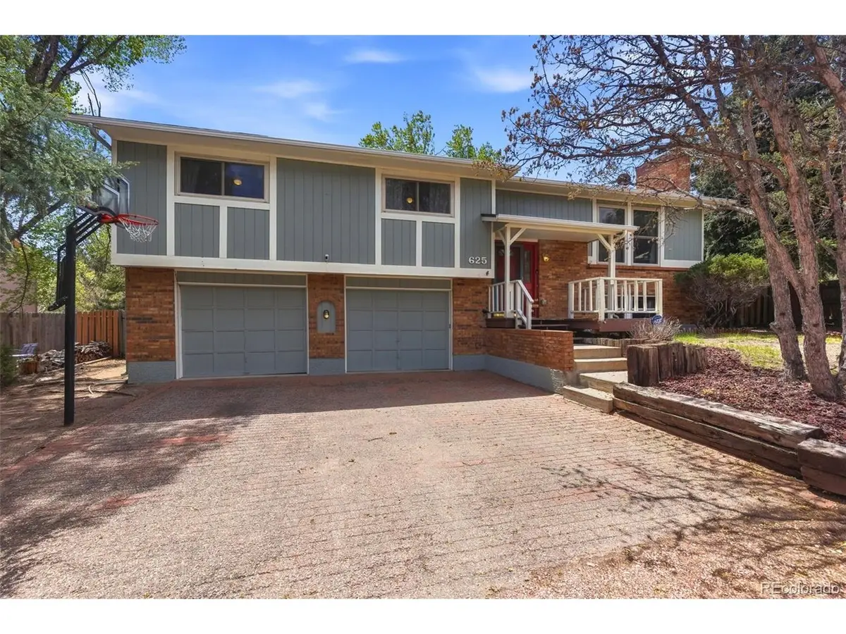 625 Allegheny Dr, Colorado Springs, CO 80919 - #1