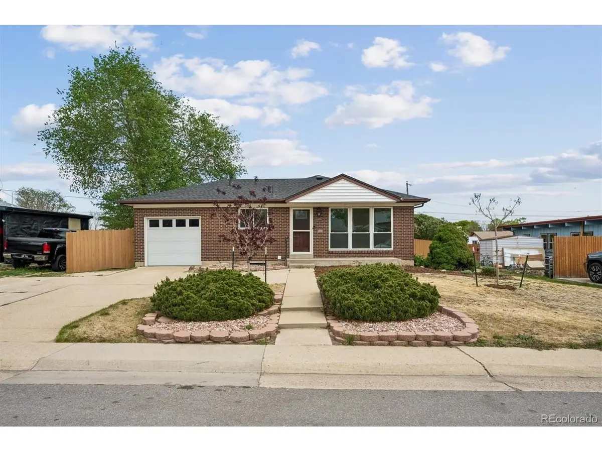 11300 Irma Dr, Northglenn, CO 80233 - #1