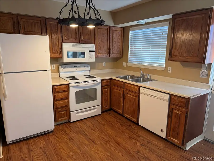 2678 E Geddes Pl, Centennial, CO 80122 - Image #2