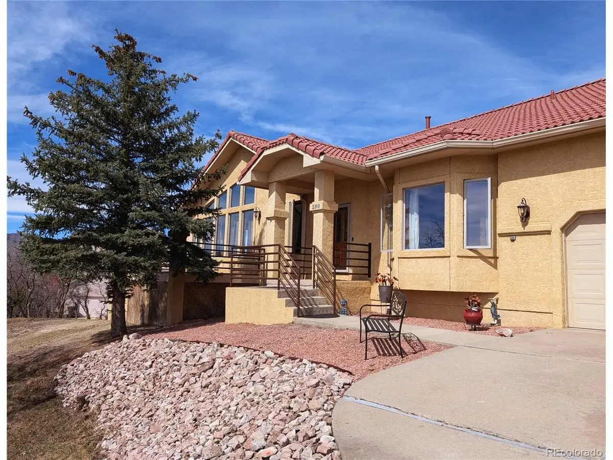 390 Scrub Oak Cir, Monument, CO 80132 - #1