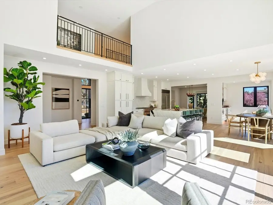 36 Glenmoor Dr, Englewood, CO 80113 - #2