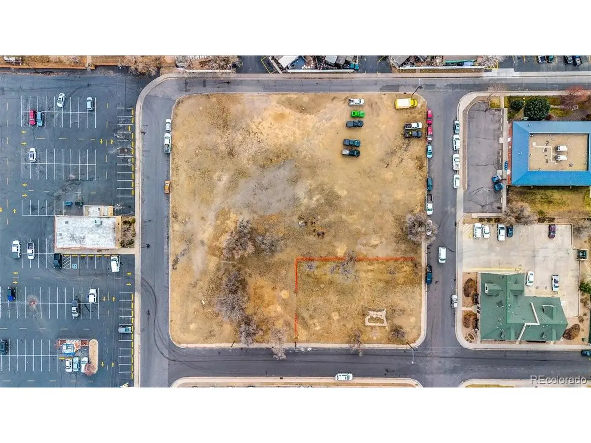 6322 Ivanhoe St, Commerce City, CO 80022 - #1