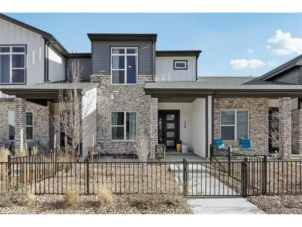 176 High Point Dr, Longmont, CO 80504