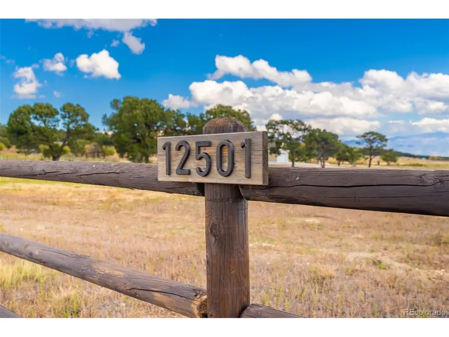 12501 Country Meadow Ln, Salida, CO 81201 - Image #2