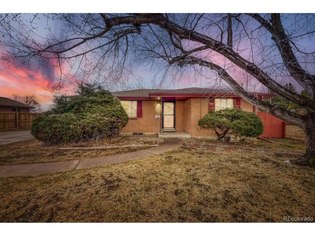 6130 W Mississippi Ave, Lakewood, CO 80226 - #1