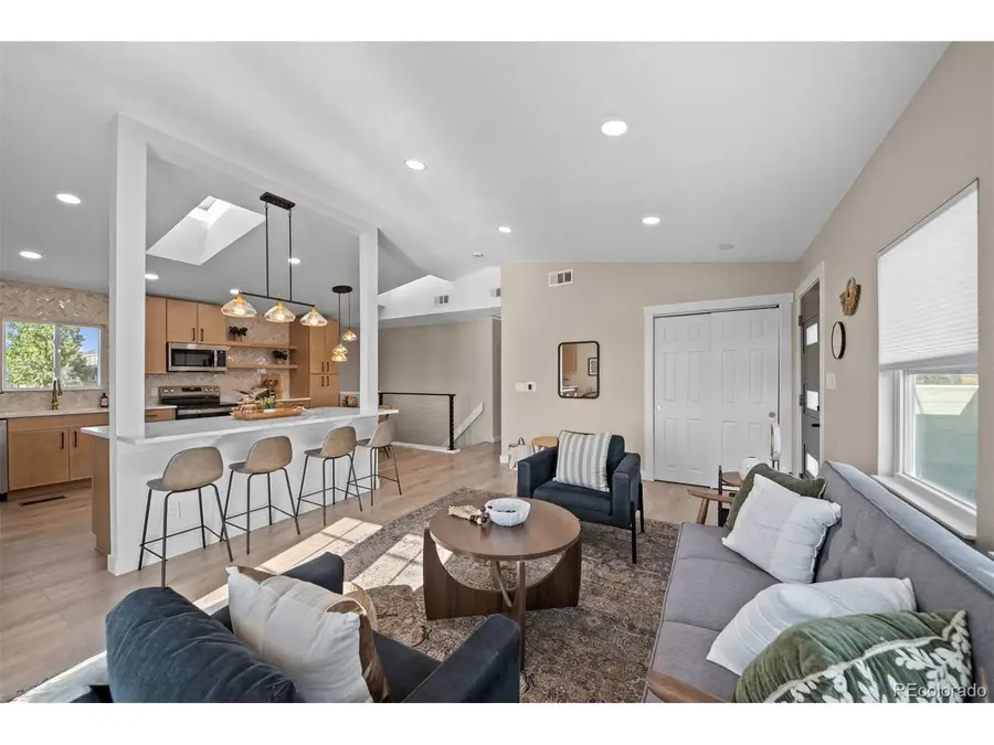 59 S Degaulle St, Aurora, CO 80018 - #2