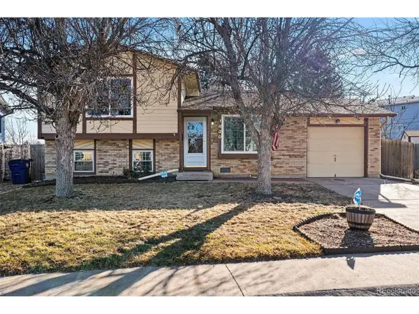 1830 S Biscay St, Aurora, CO 80017