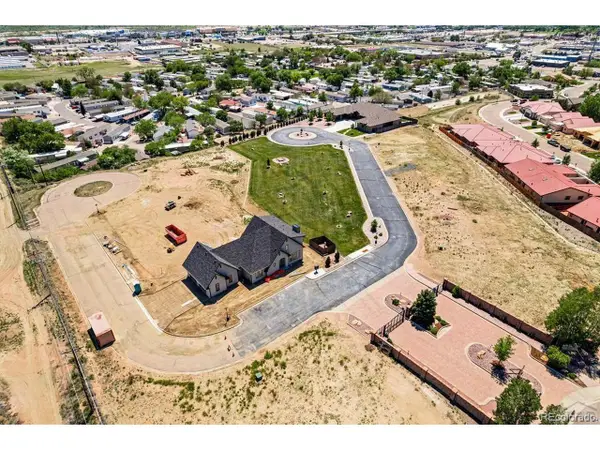 1 Aquila Dr, Pueblo, CO 81008