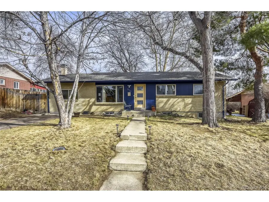 2924 S Zurich Ct, Denver, CO 80236 - #2