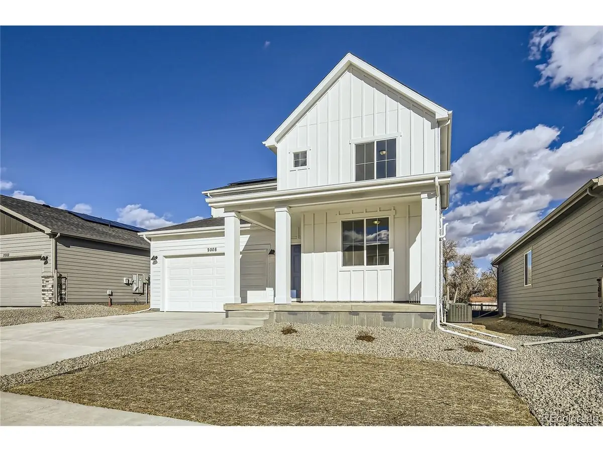 54955 E 28th Pl, Strasburg, CO 80136 - #1