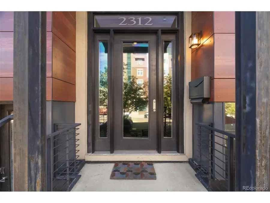 2312 Curtis St, Denver, CO 80205 - #3