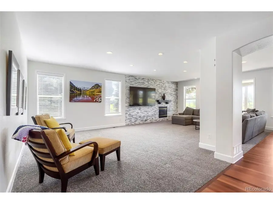 2500 Greensborough Dr, Highlands Ranch, CO 80129 - #3