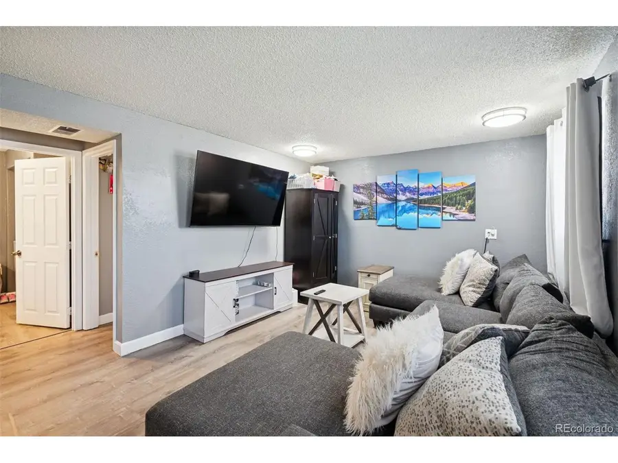 9790 Steele St, Thornton, CO 80229 - Image #2