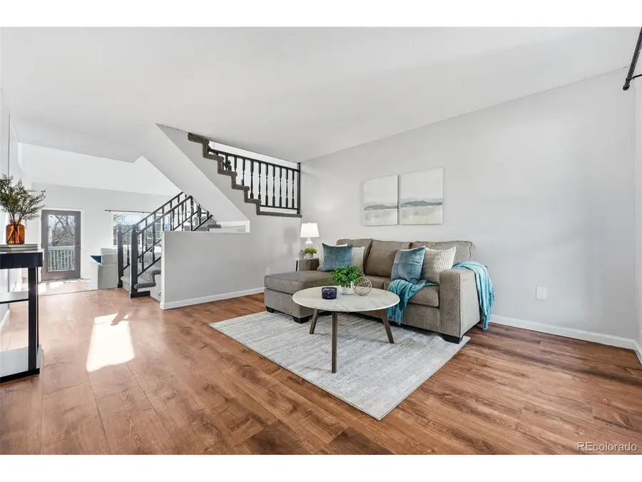 10668 W Peakview Dr, Littleton, CO 80127 - #2