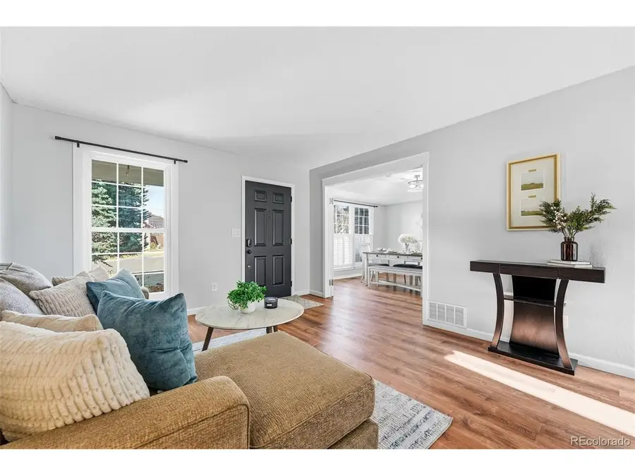 10668 W Peakview Dr, Littleton, CO 80127 - #3