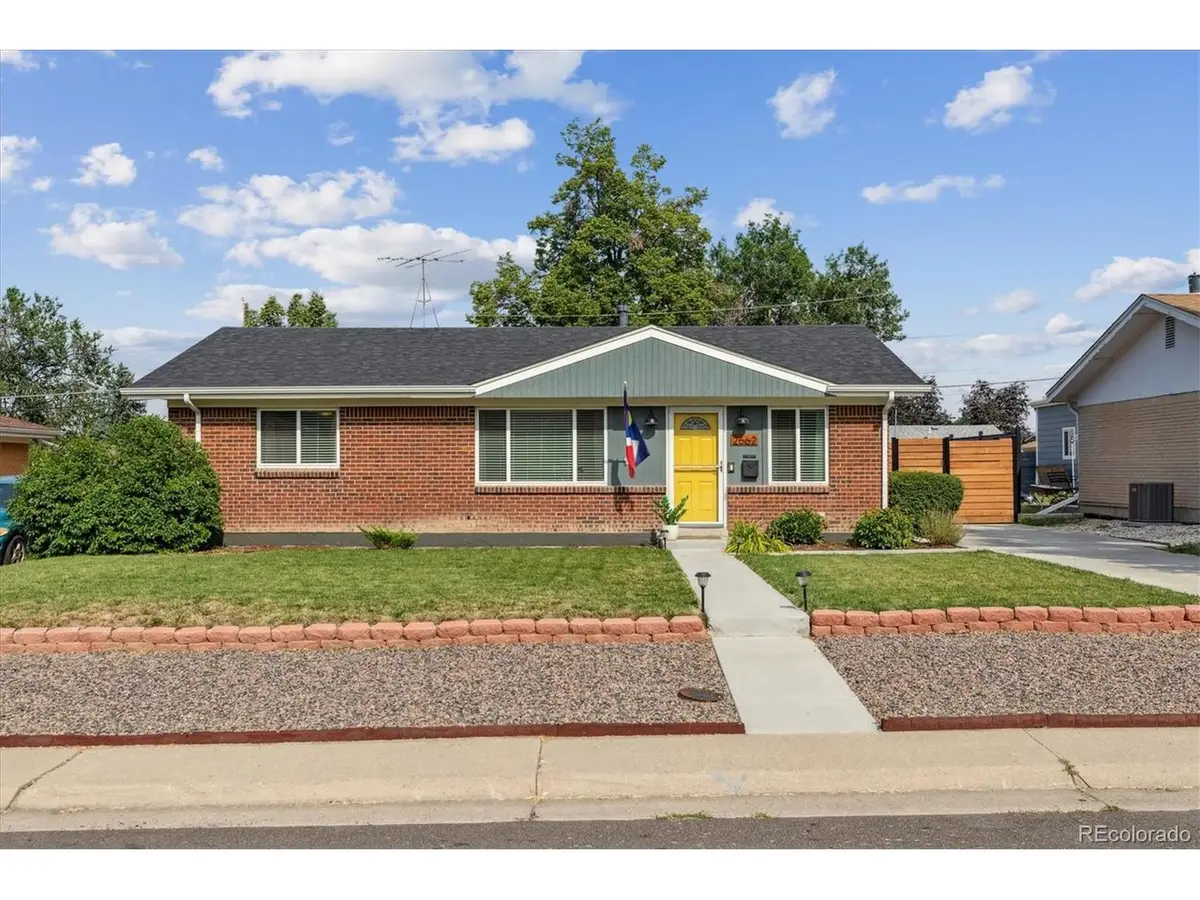 2562 S Quitman St, Denver, CO 80219 - #1