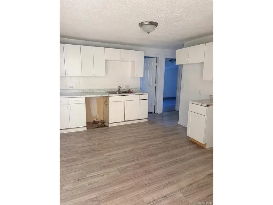 1723 Galena St, Aurora, CO 80010 - #2