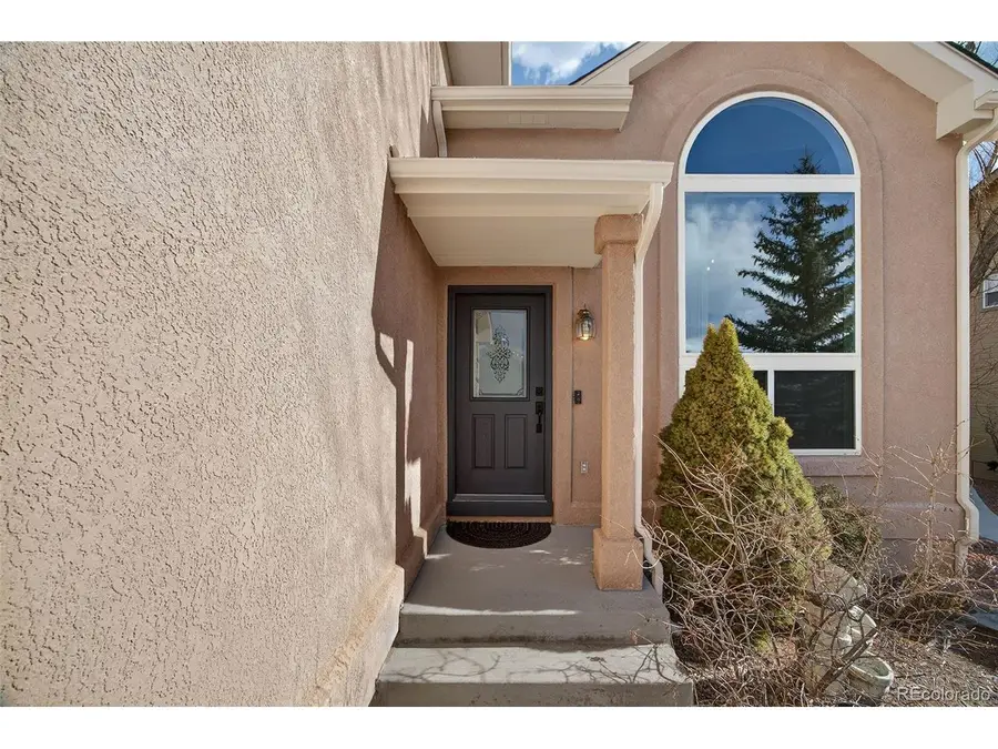 531 Saber Creek Dr, Monument, CO 80132 - #2