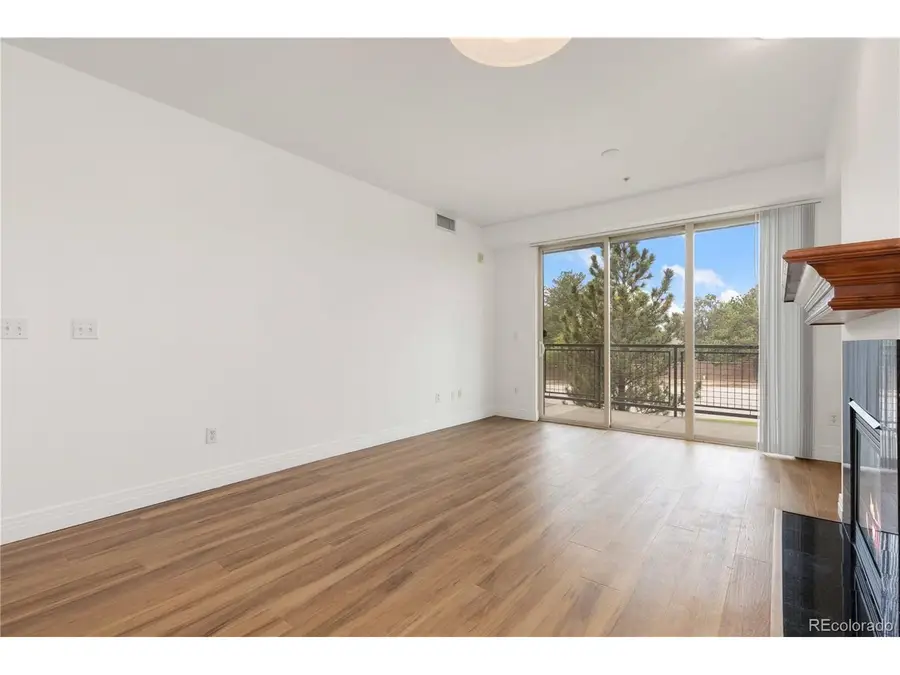 9059 E Panorama Cir #B211, Englewood, CO 80112 - #2